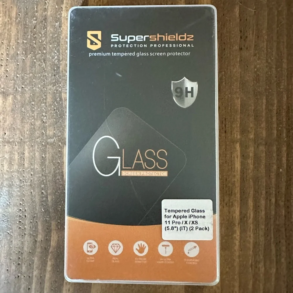 Set of 2 glass screen protectors for iPhone 11 Pro